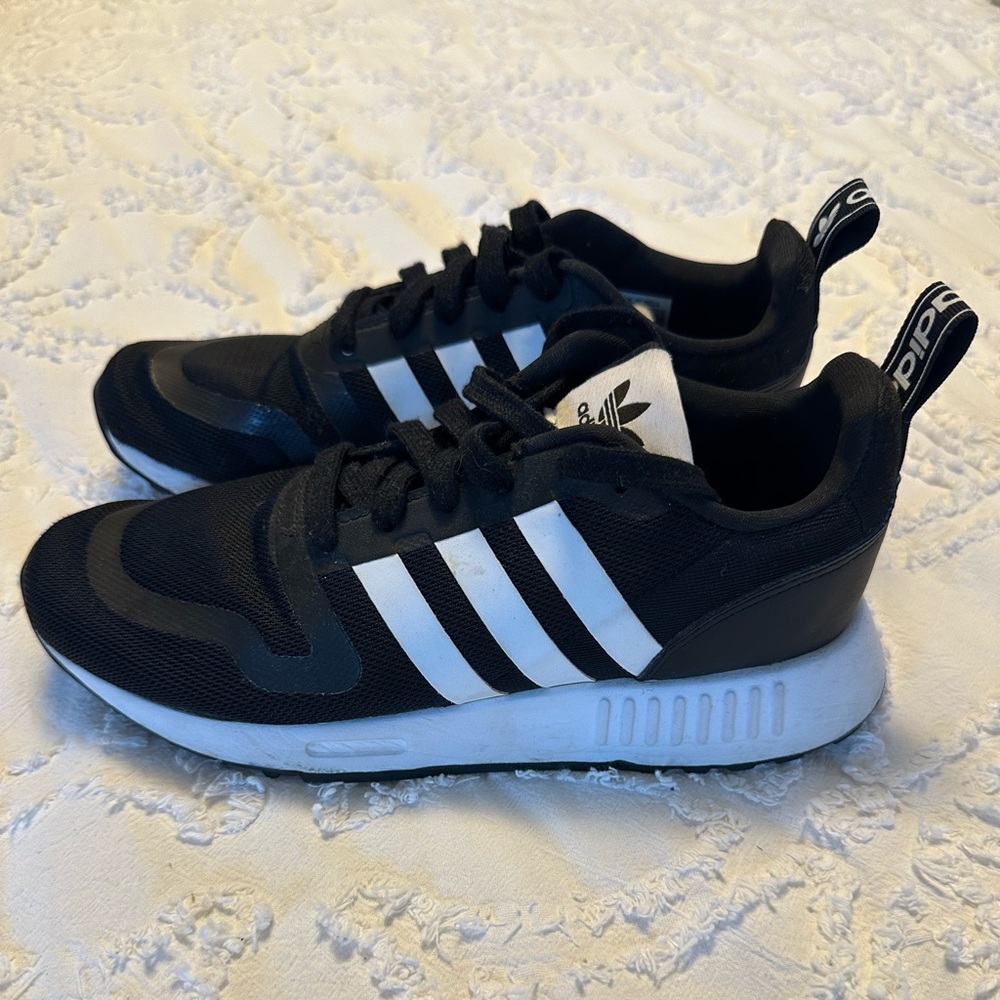 Adidas Black and White Multix Sneakers | Size 5